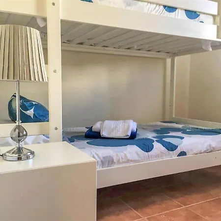 Villa Playa Blanca Sleeps 6 With Pool Air Con And Wifi